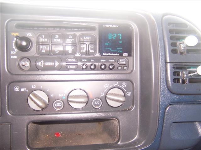 Chevrolet K3500 1996 photo 4