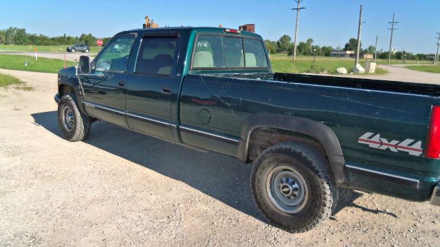 Chevrolet K3500 1998 photo 2