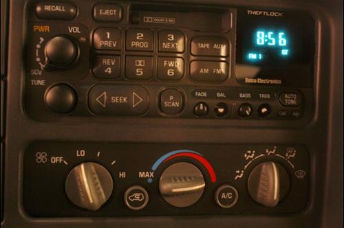 Chevrolet K3500 1998 photo 3