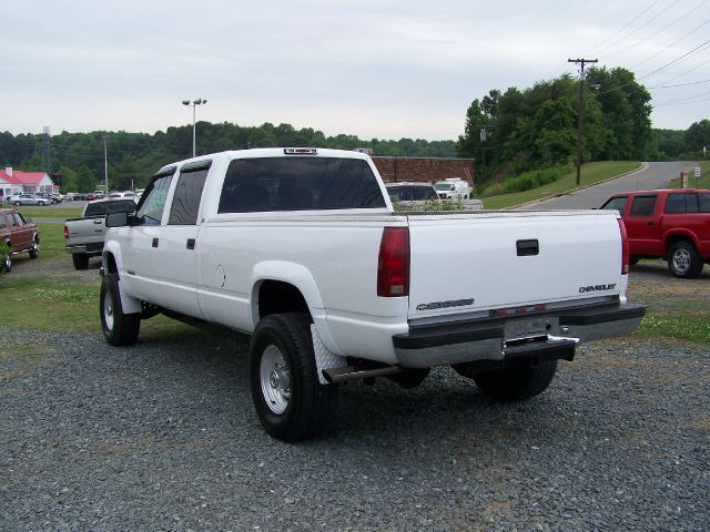 Chevrolet K3500 1999 photo 2