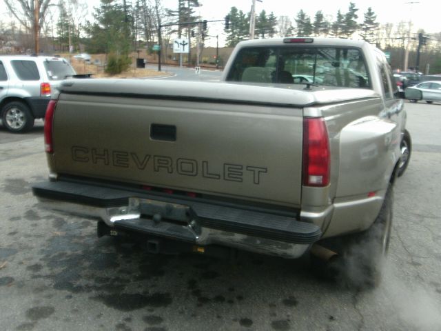 Chevrolet K3500 1999 photo 1