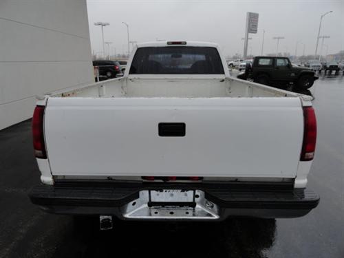 Chevrolet K3500 2000 photo 3