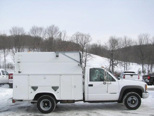 Chevrolet K3500 2000 photo 2