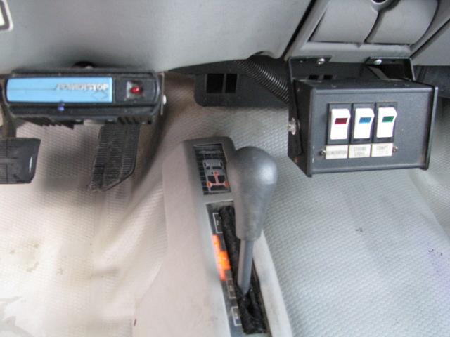 Chevrolet K3500 2000 photo 5