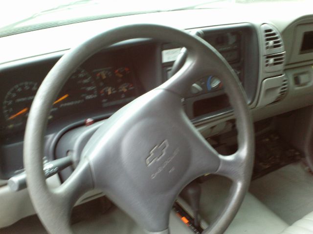 Chevrolet K3500 2000 photo 1