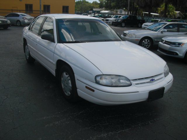 Chevrolet Lumina 1995 photo 2