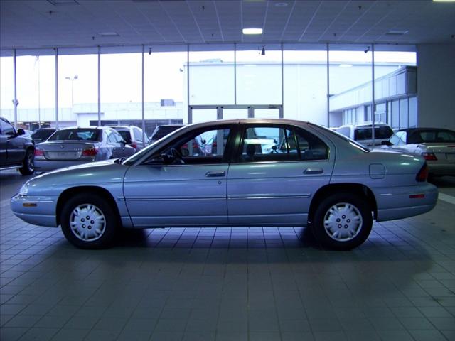 Chevrolet Lumina 1995 photo 2
