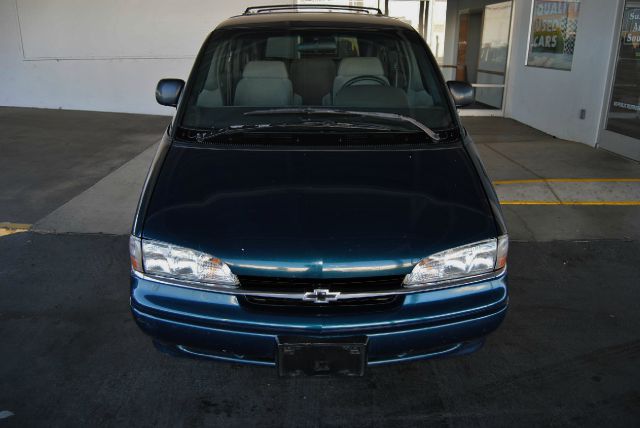Chevrolet Lumina Base MiniVan