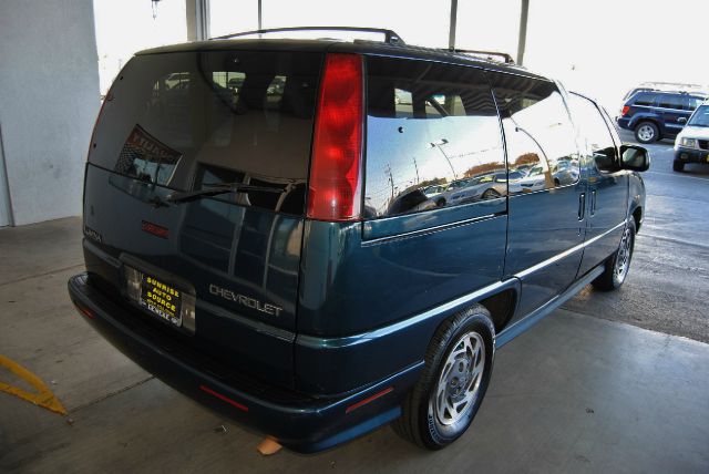 Chevrolet Lumina 1996 photo 3