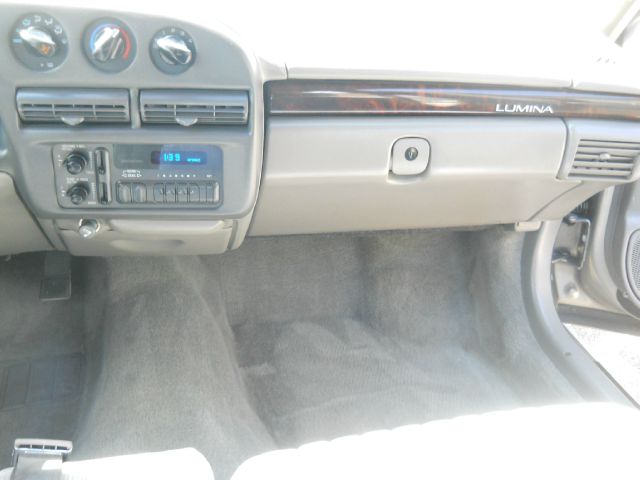 Chevrolet Lumina 1998 photo 4