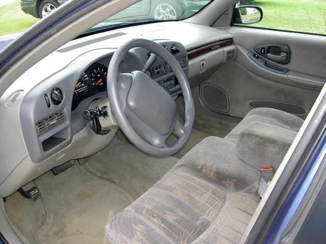 Chevrolet Lumina Touring W/nav.sys Sedan