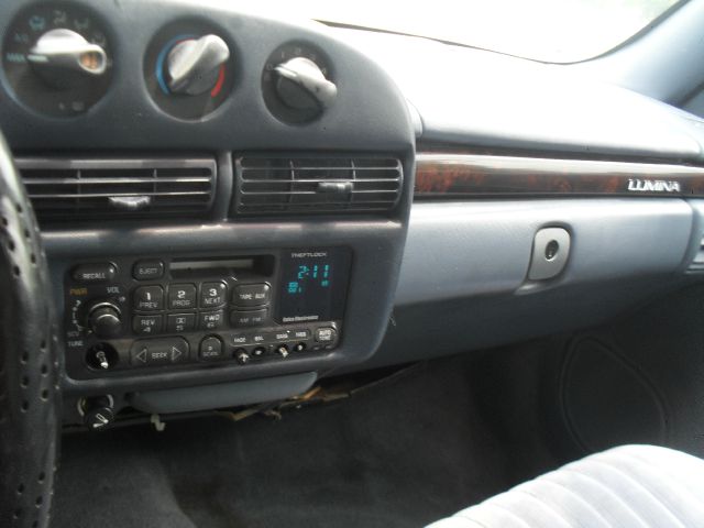 Chevrolet Lumina 1998 photo 2