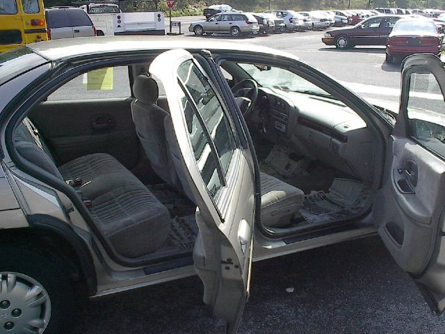 Chevrolet Lumina Base Sedan