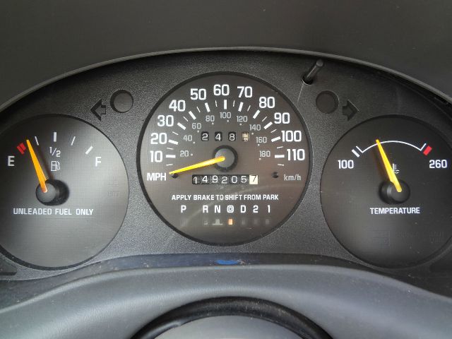 Chevrolet Lumina 1999 photo 4