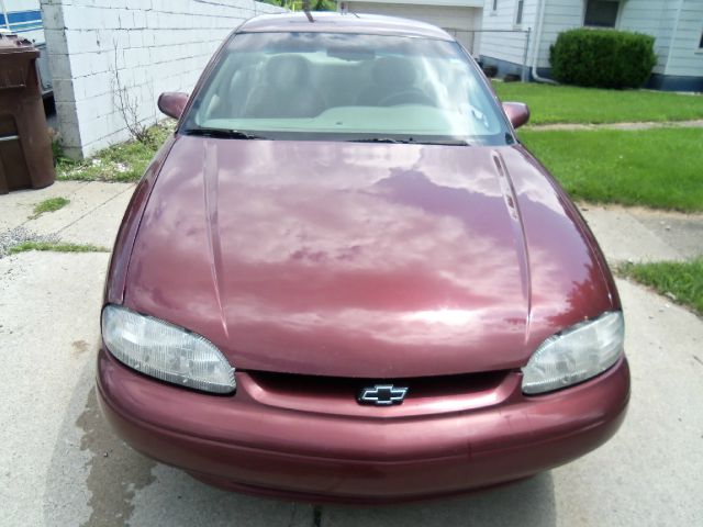 Chevrolet Lumina 1999 photo 4