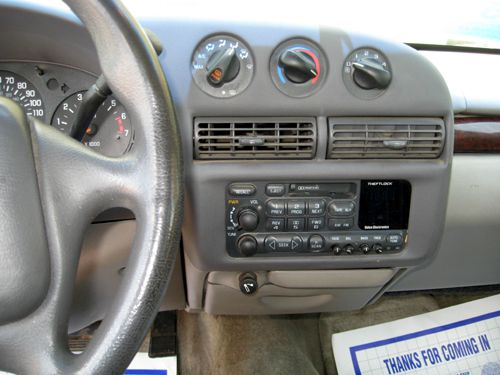 Chevrolet Lumina 2000 photo 6