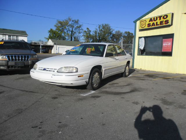 Chevrolet Lumina 2000 photo 3