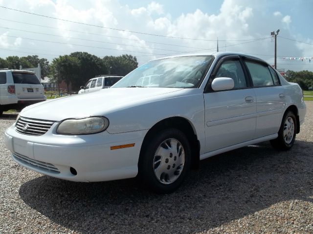 Chevrolet Malibu 1997 photo 2
