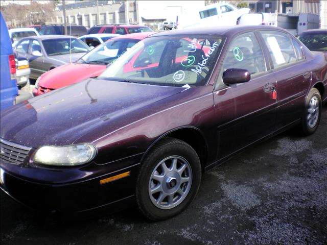 Chevrolet Malibu 1997 photo 3