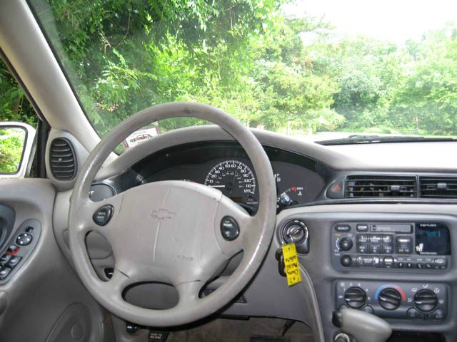 Chevrolet Malibu 1997 photo 1