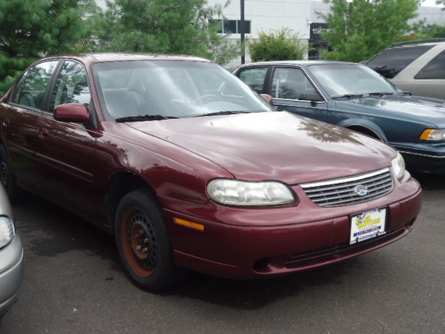 Chevrolet Malibu 1998 photo 1