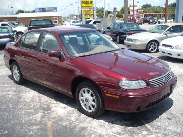 Chevrolet Malibu 1998 photo 3