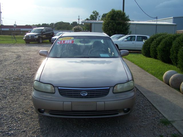 Chevrolet Malibu 1998 photo 3