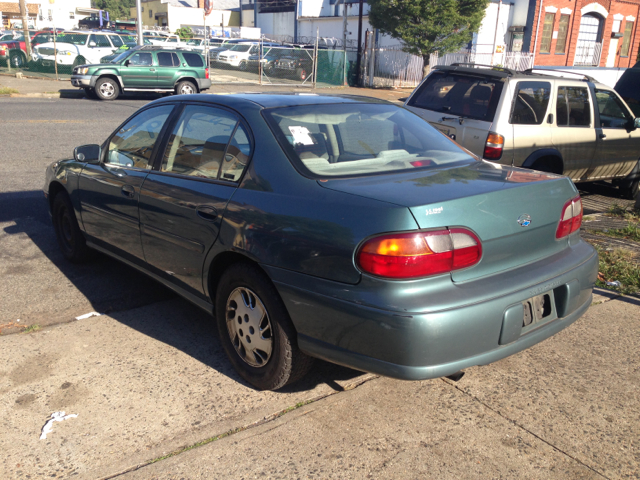 Chevrolet Malibu 1998 photo 1