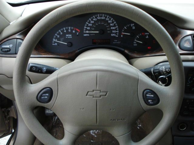 Chevrolet Malibu 1999 photo 4