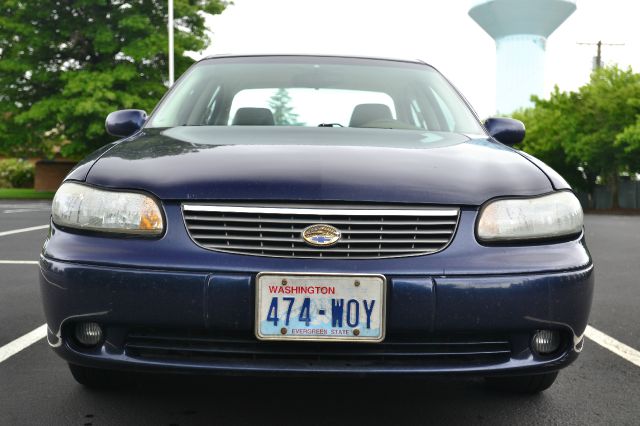 Chevrolet Malibu 1999 photo 1