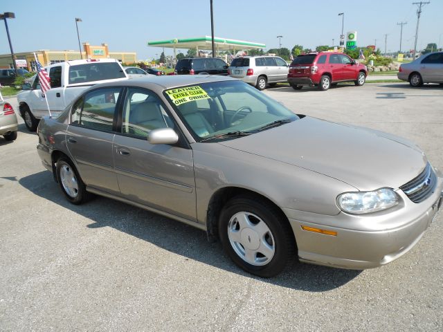 Chevrolet Malibu 2000 photo 3
