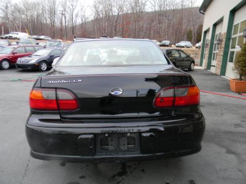 Chevrolet Malibu 2000 photo 3