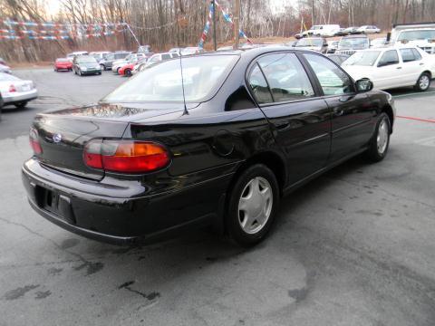 Chevrolet Malibu 2000 photo 4