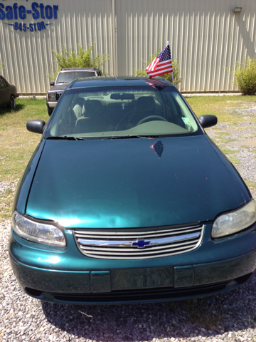 Chevrolet Malibu 2000 photo 1