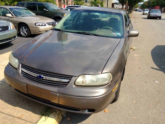 Chevrolet Malibu 2000 photo 1