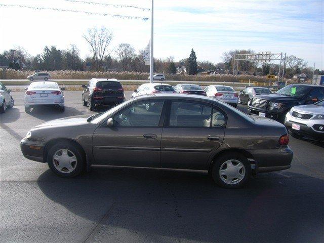 Chevrolet Malibu 2000 photo 5