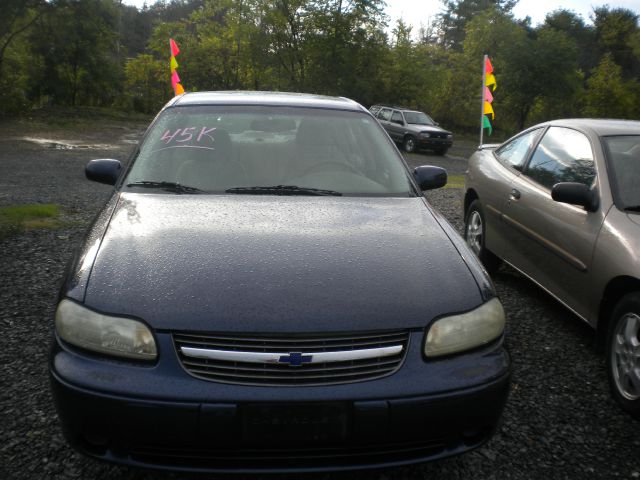 Chevrolet Malibu 2000 photo 2
