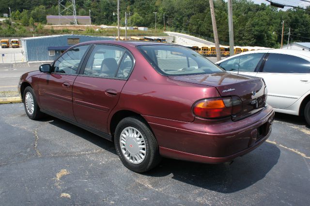 Chevrolet Malibu 2001 photo 2
