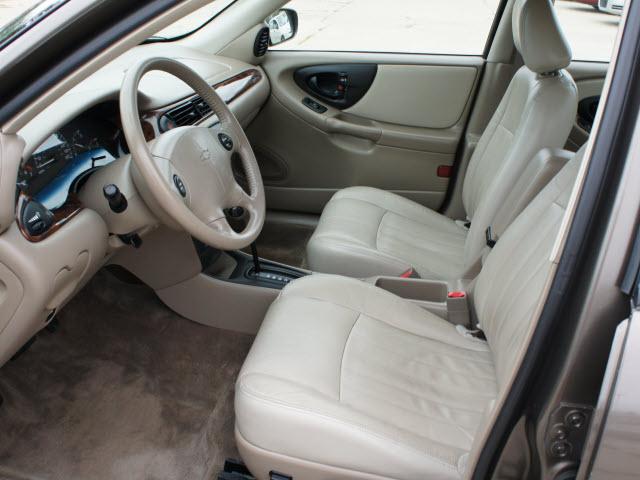 Chevrolet Malibu 2001 photo 5