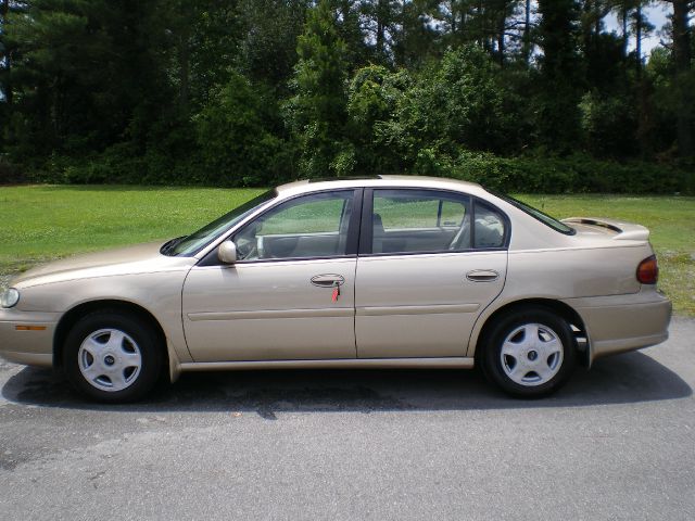 Chevrolet Malibu 2001 photo 1