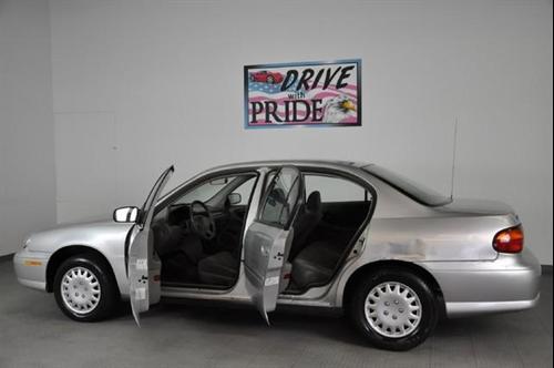 Chevrolet Malibu 2001 photo 3