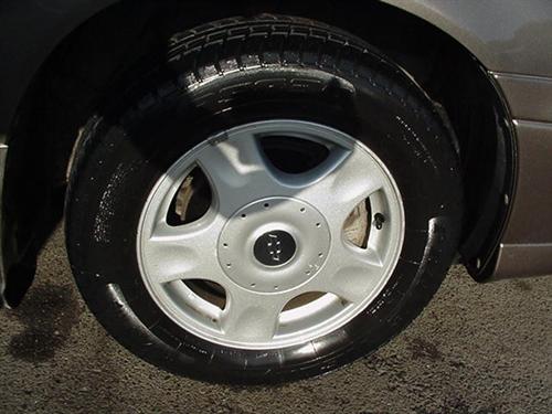 Chevrolet Malibu 2001 photo 2