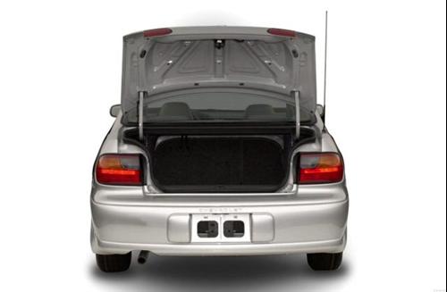 Chevrolet Malibu 2001 photo 3