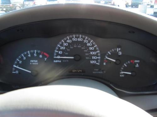 Chevrolet Malibu 2001 photo 3