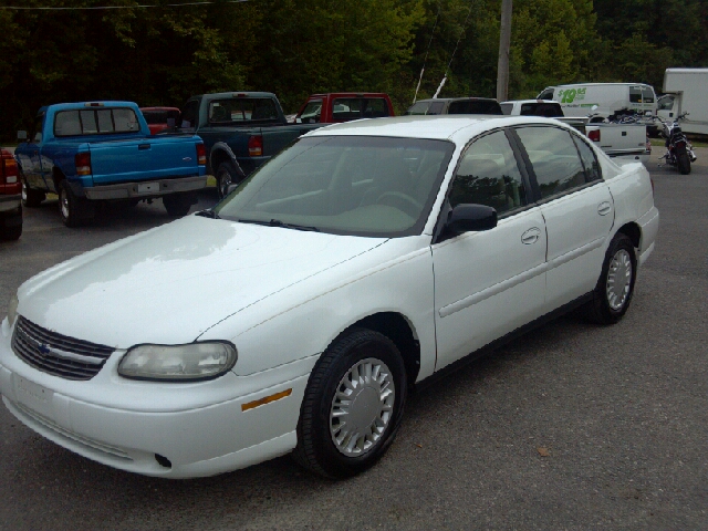 Chevrolet Malibu 2001 photo 3
