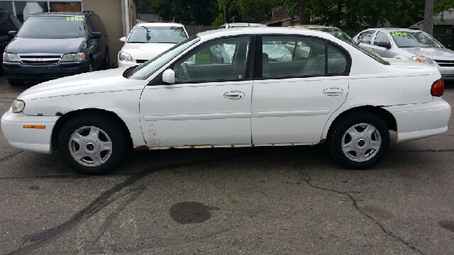 Chevrolet Malibu 2001 photo 3