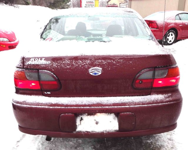 Chevrolet Malibu 2001 photo 2