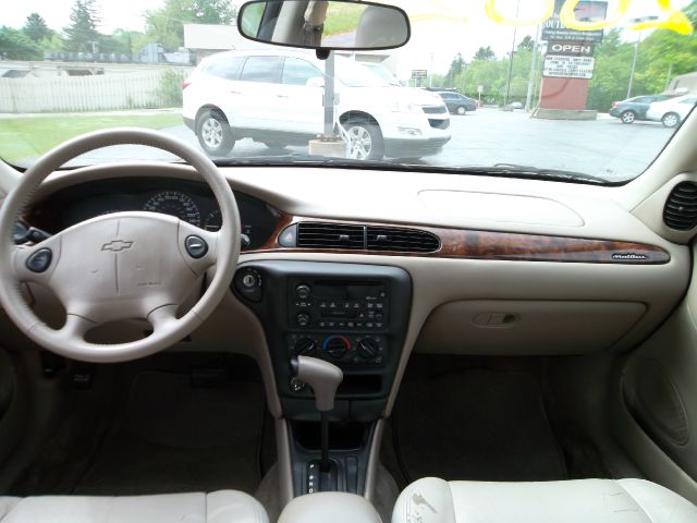 Chevrolet Malibu 2001 photo 6