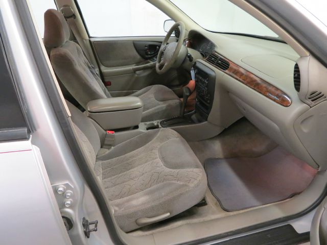 Chevrolet Malibu 2002 photo 16