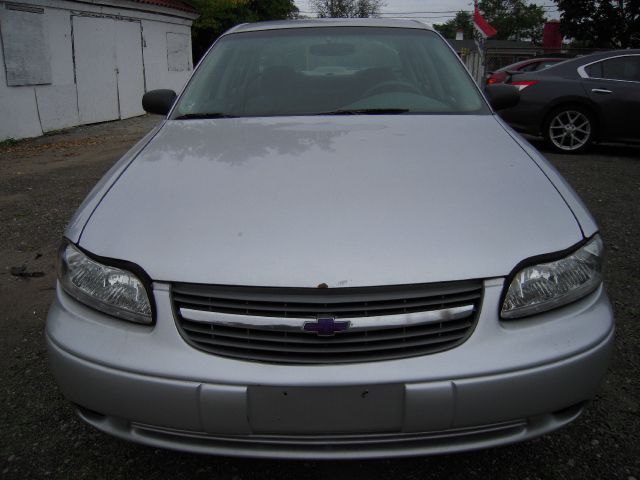 Chevrolet Malibu 2002 photo 2